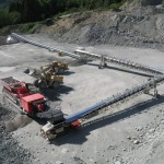 2-x-TT643-Mobile-Link-Conveyors-feeding-Overland-conveyor-from-Kleemann-MC-140Z4